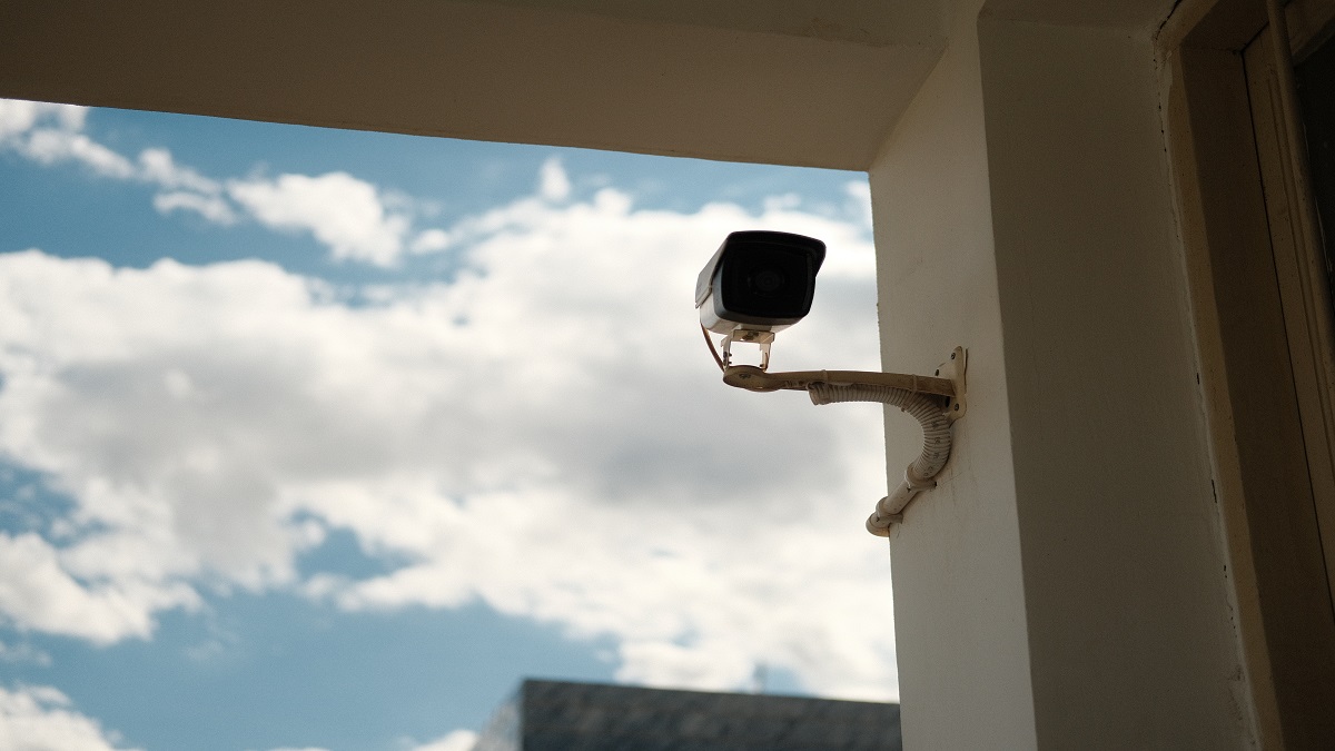 CCTV Camera For Home With Mobile Connectivity